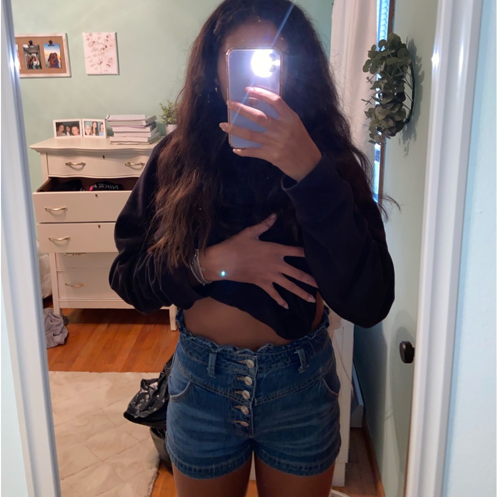 wild fabel jean shorts (size 2)